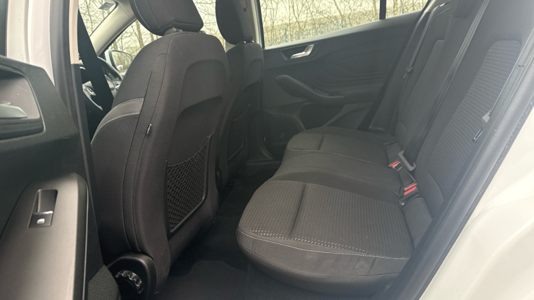 Ford Focus 1.0 EcoBoost 125 Zetec 5dr Petrol Hatchback